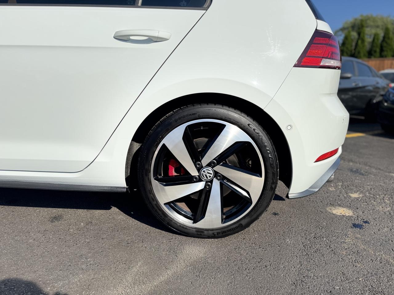 2018 Volkswagen Golf GTI Autobahn DSG   MINT! Photo