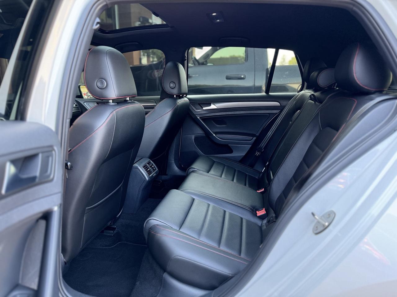 2018 Volkswagen Golf GTI Autobahn DSG   MINT! Photo