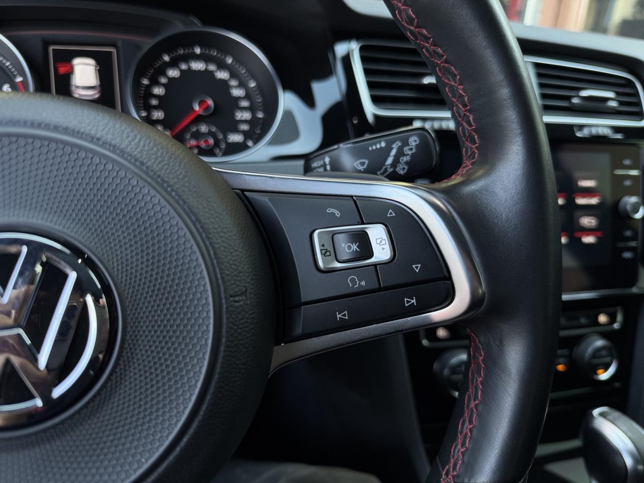 2018 Volkswagen Golf GTI Autobahn DSG   MINT! Photo