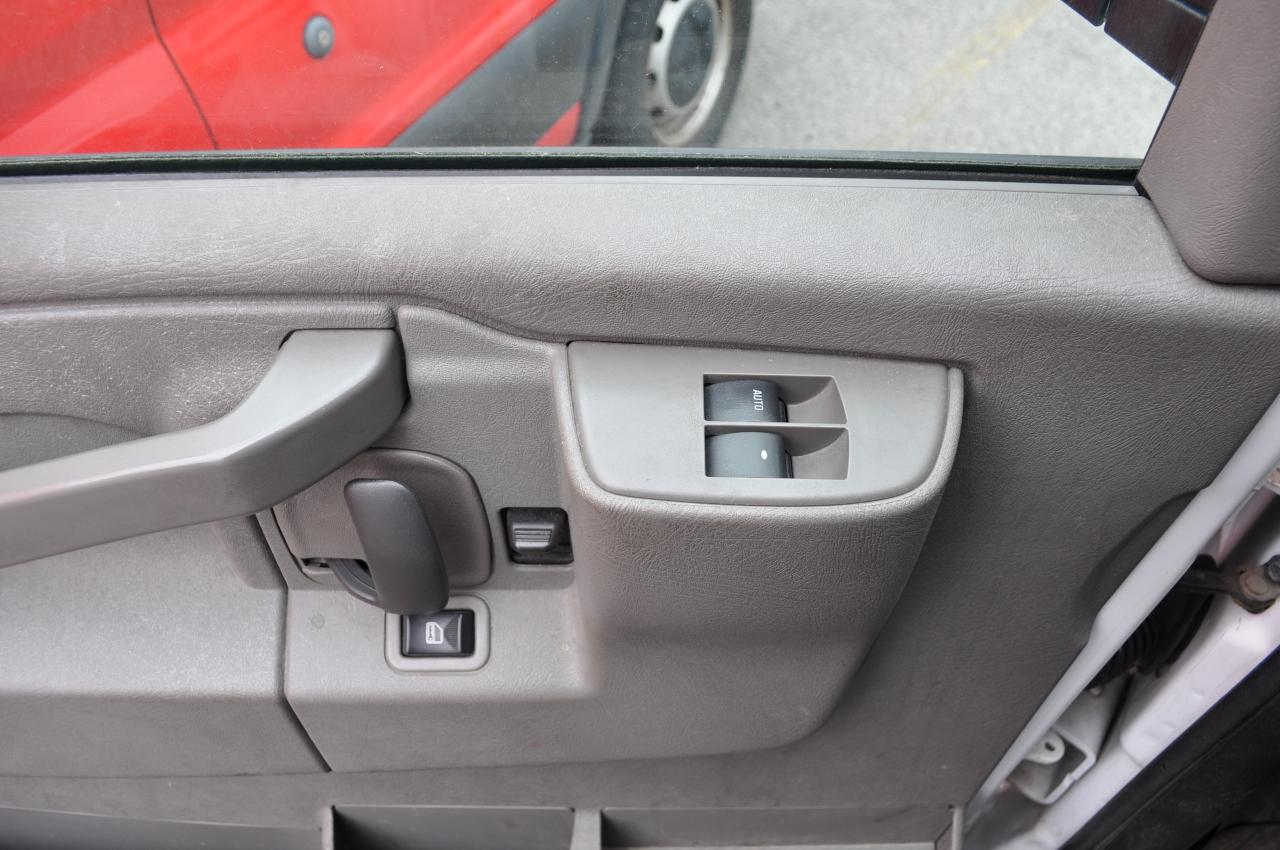 2021 GMC Savana Cargo Van Your #1 choice for Wholesale Vans. Photo