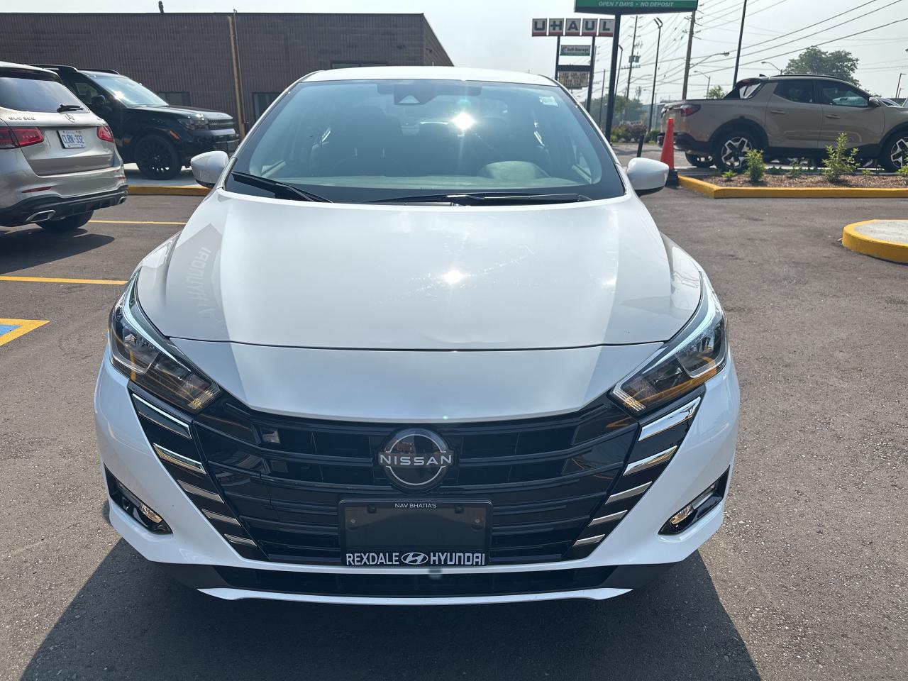 2024 Nissan Versa S CVT   CLEAN CAR FAX Photo