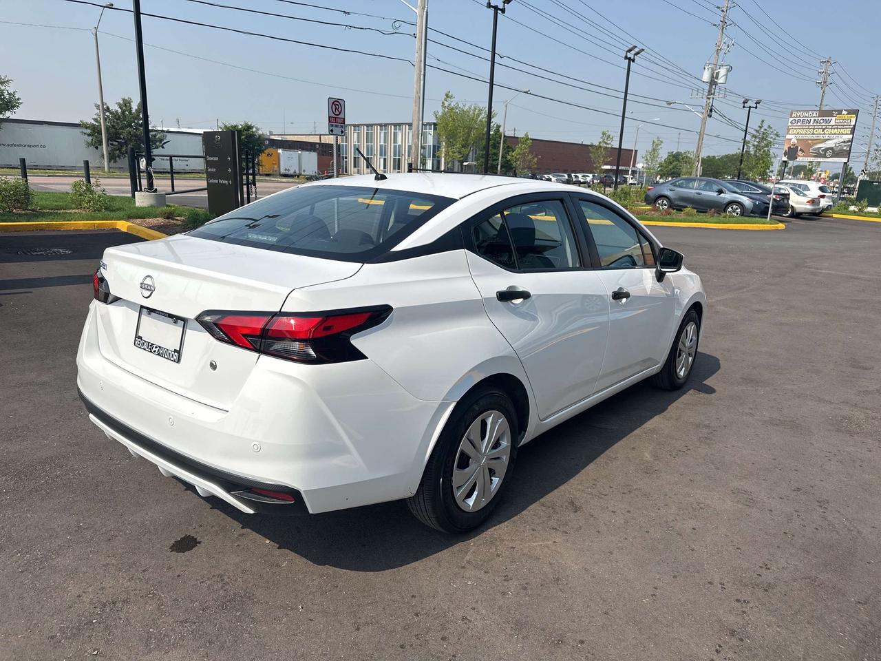 2024 Nissan Versa S CVT   CLEAN CAR FAX Photo
