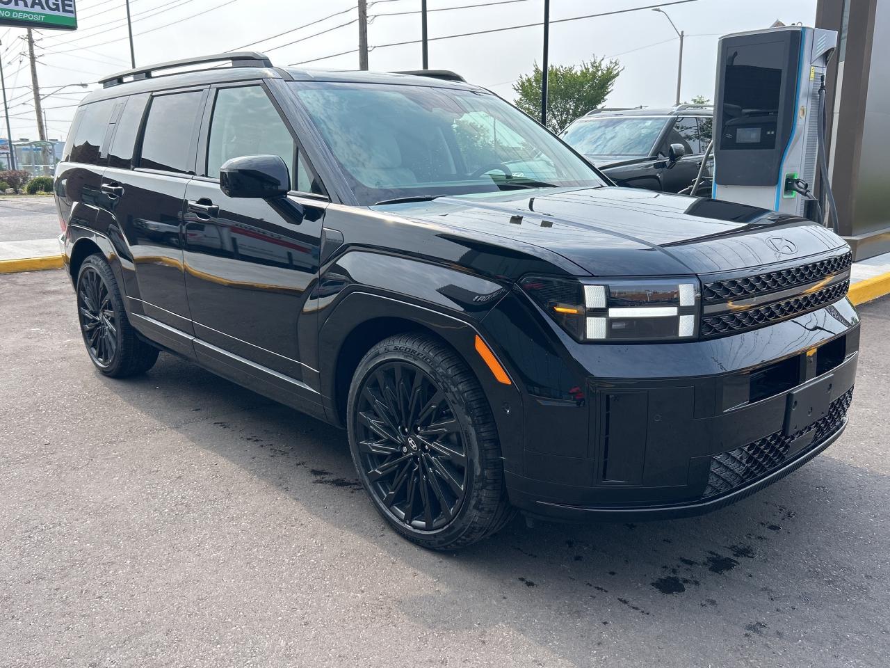 2024 Hyundai Santa Fe Ultimate Calligraphy AWD w-Beige Interior Photo