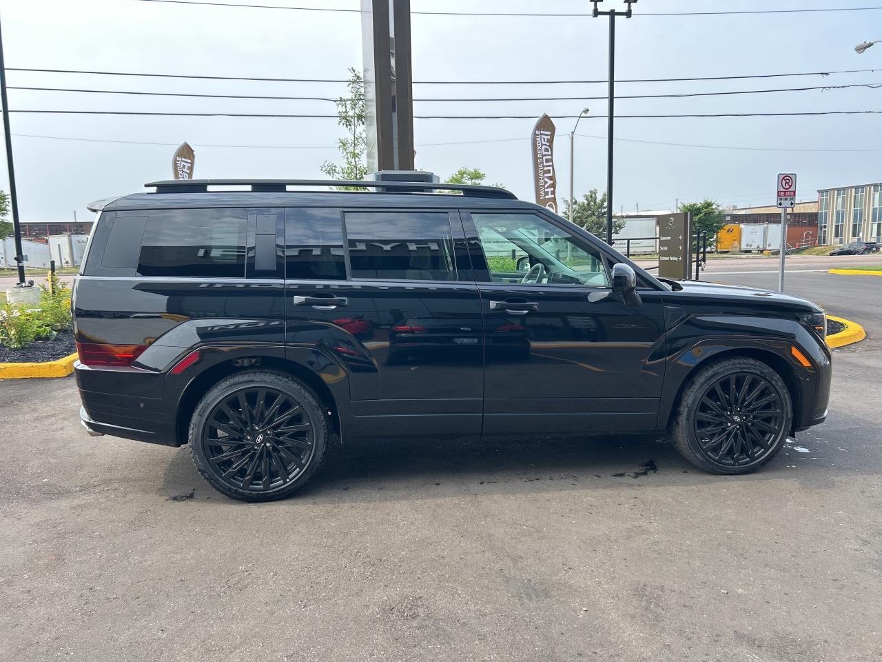 2024 Hyundai Santa Fe Ultimate Calligraphy AWD w-Beige Interior Photo