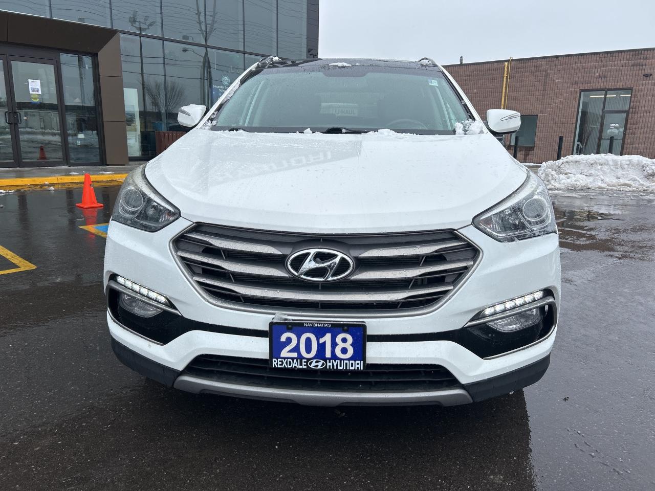 2018 Hyundai Santa Fe Sport 2.4L Luxury AWD Photo