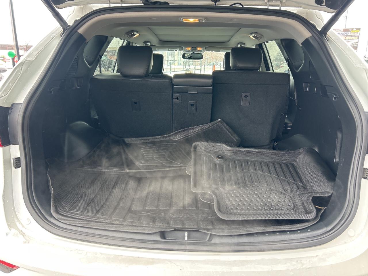 2018 Hyundai Santa Fe Sport 2.4L Luxury AWD Photo