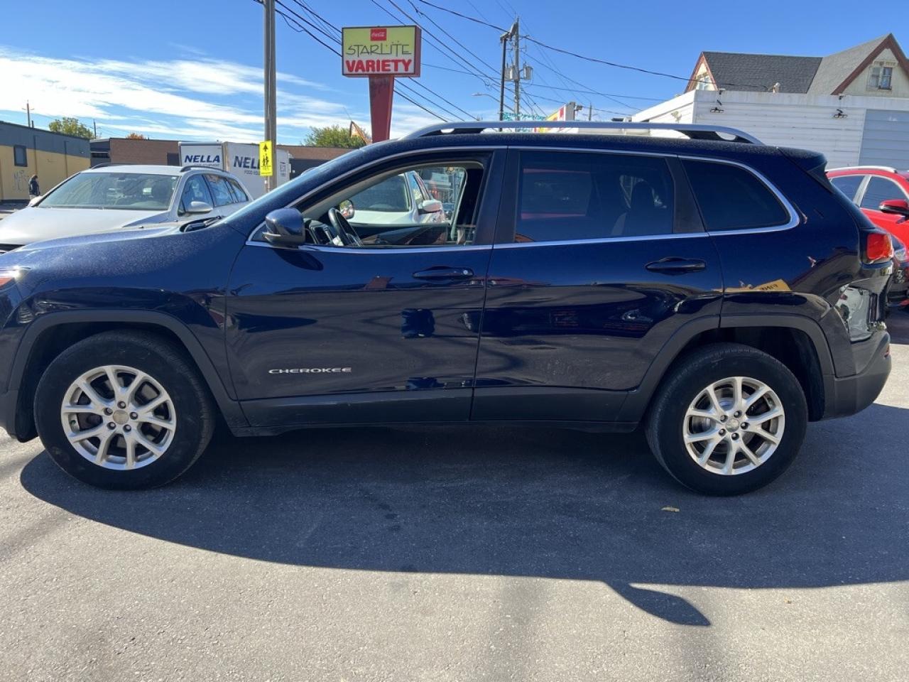 2014 Jeep Cherokee North  4dr 4x4 Automatic Photo2