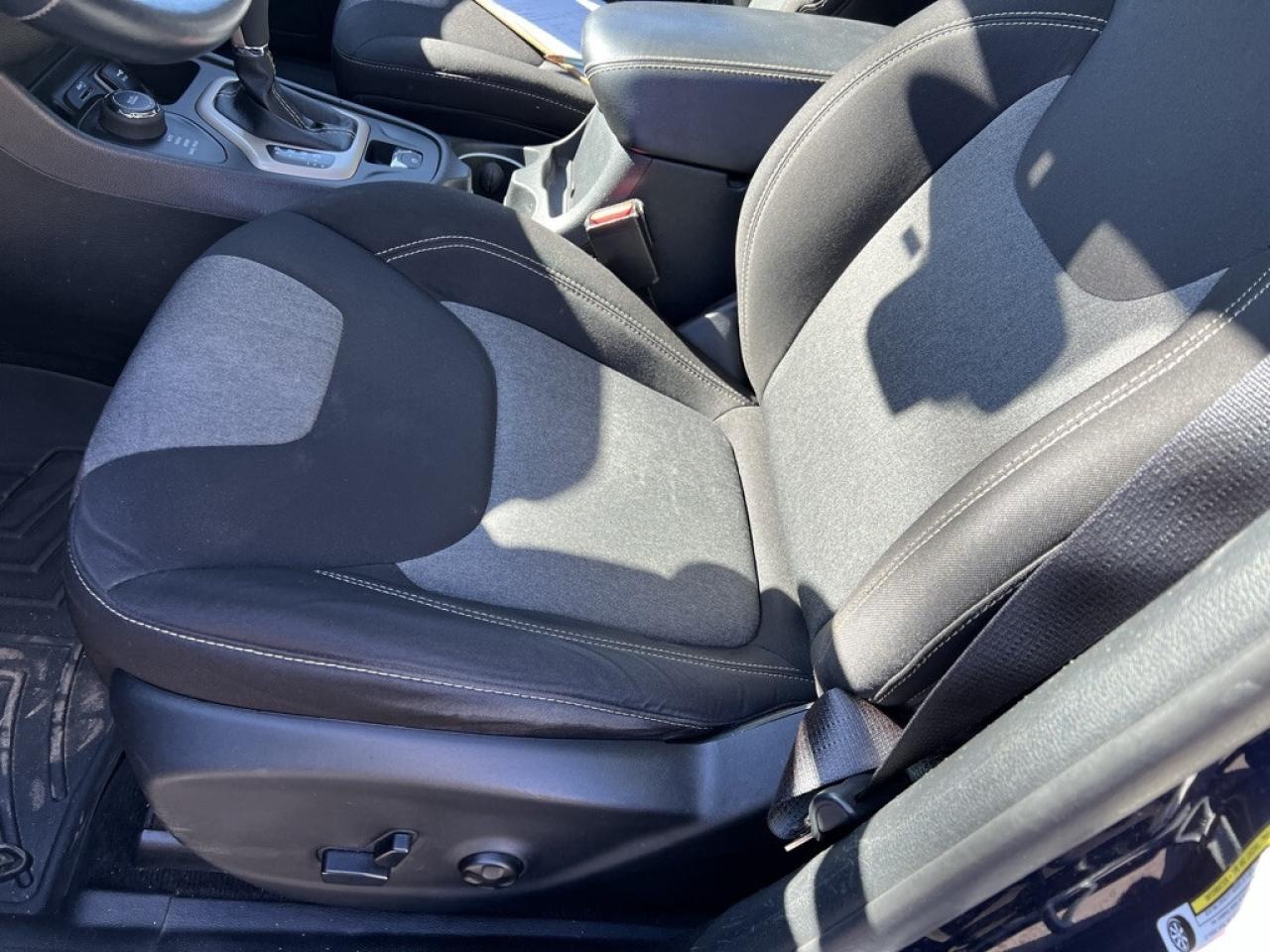 2014 Jeep Cherokee North  4dr 4x4 Automatic Photo