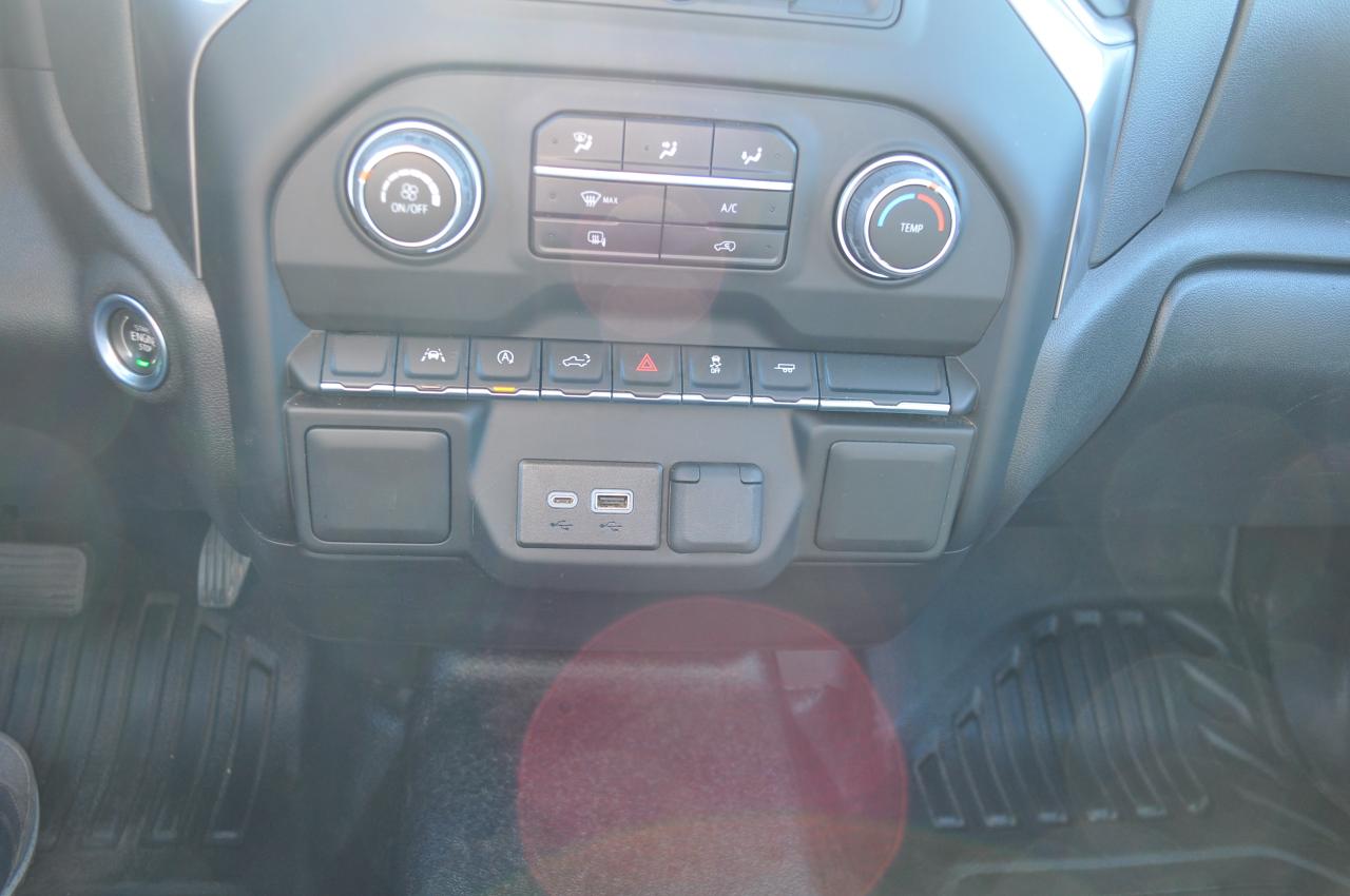 2024 Chevrolet Silverado 1500 2WD 5.3L Reg Cab Long Box 3 Passenger Photo