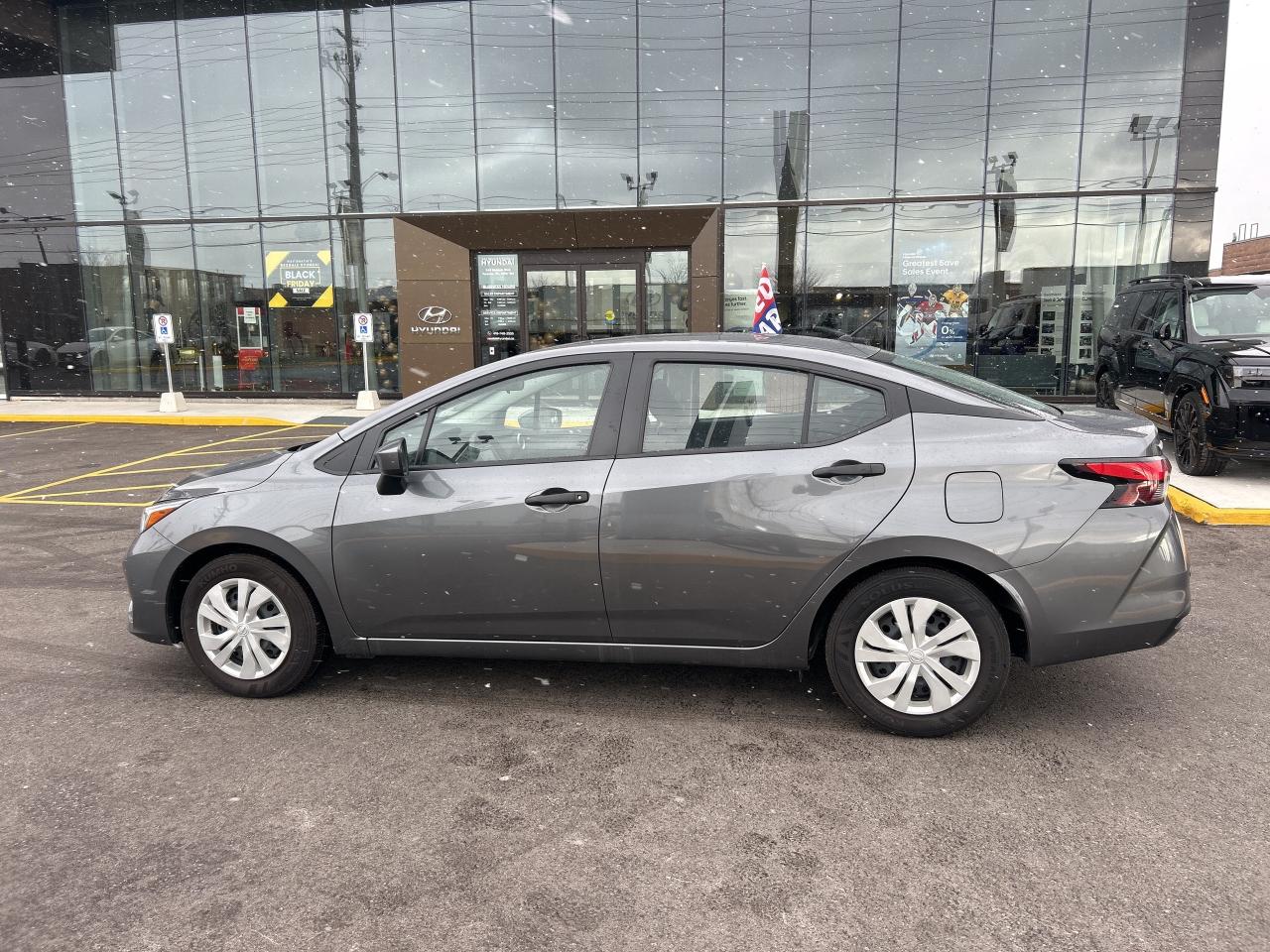 2024 Nissan Versa S CVT Photo
