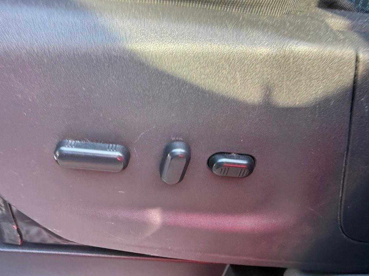 2015 Ford Transit Cargo Van T-250 123,000 Kms from new. Photo