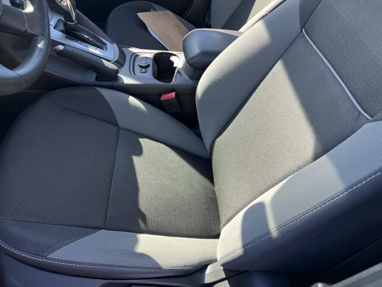 2014 Ford Focus SE AUTOMATIC Photo