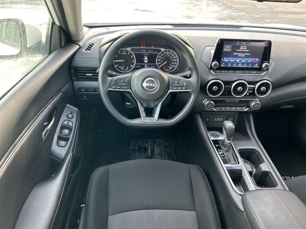 2024 Nissan Sentra SV CVT Photo