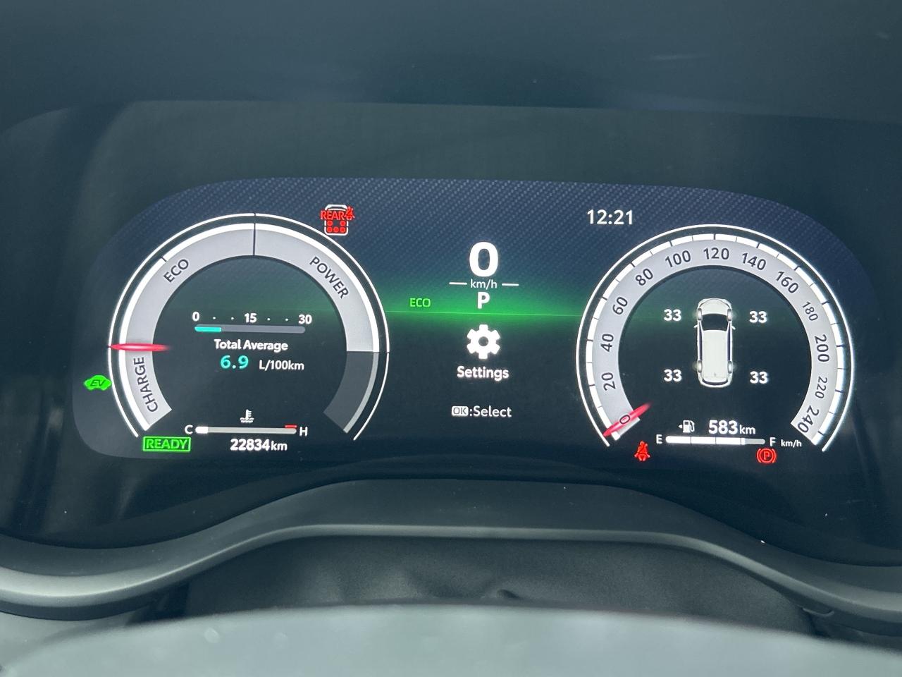 2025 Toyota Sienna XSE 7-Passenger AWD Photo