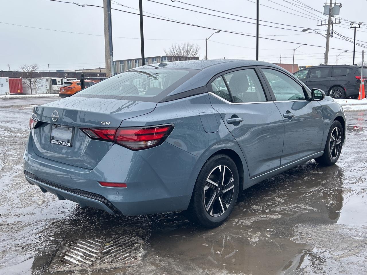 2024 Nissan Sentra SV CVT Photo