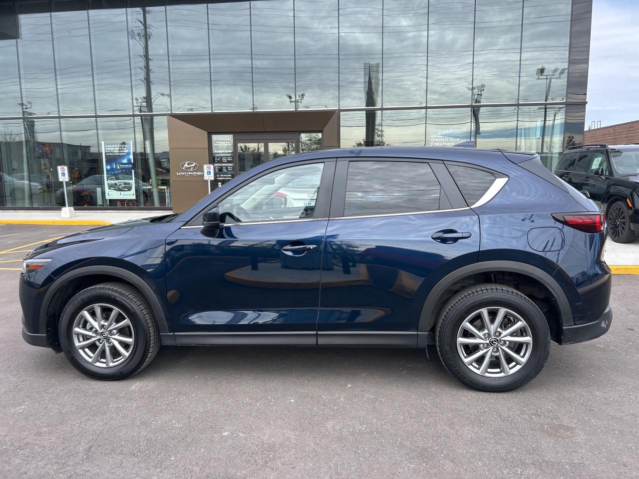 2023 Mazda CX-5 GS AWD   CLEAN CAR FAX Photo