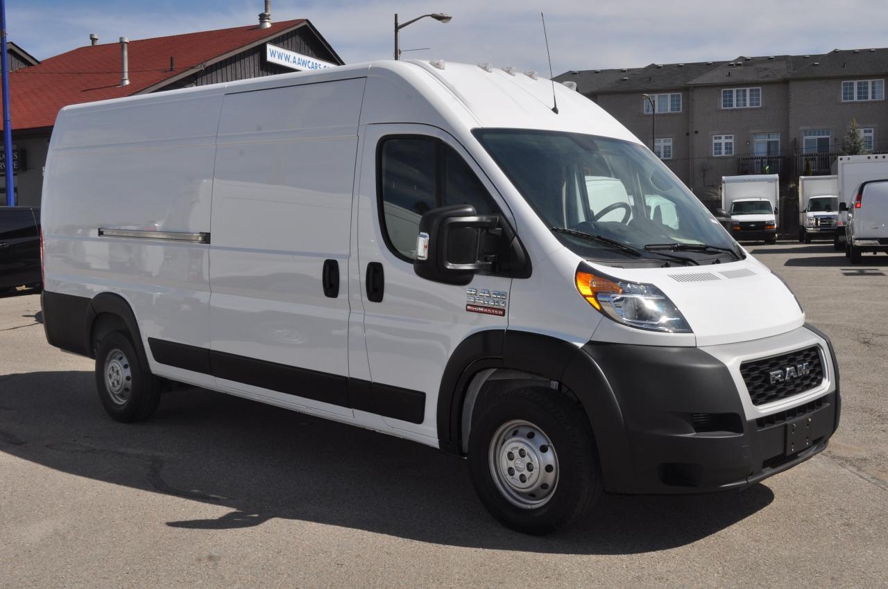 2018 RAM ProMaster 3500 159WB - Extended - 3 Passenger - V6 Gas Photo0