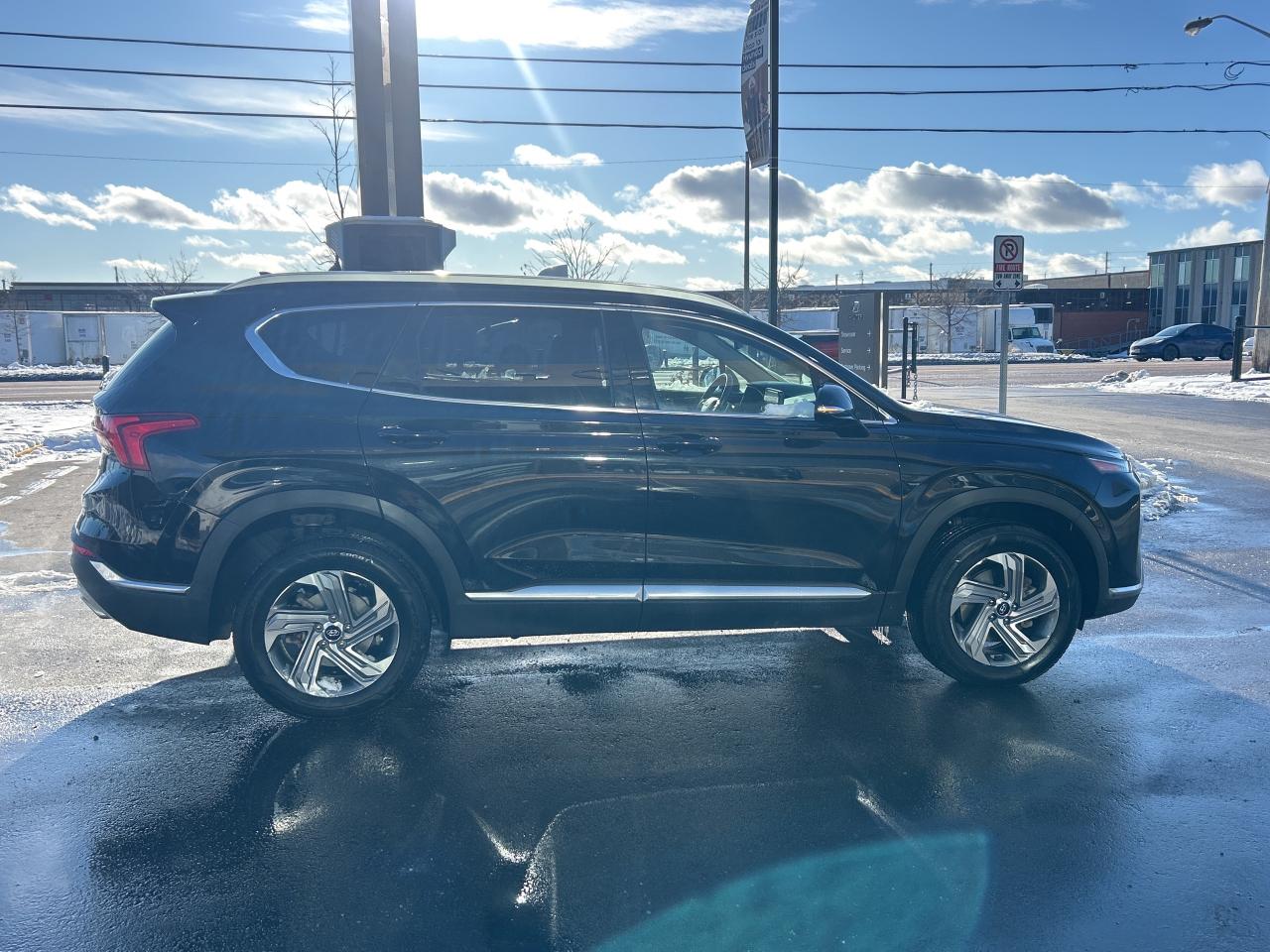 2021 Hyundai Santa Fe Preferred AWD wTrend Package   Starting from 5.29% Photo