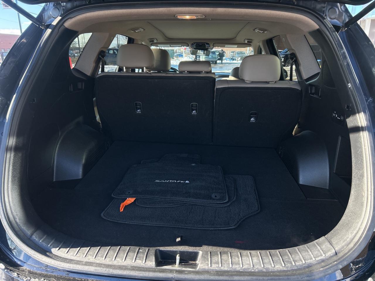 2021 Hyundai Santa Fe Preferred AWD wTrend Package   Starting from 5.29% Photo