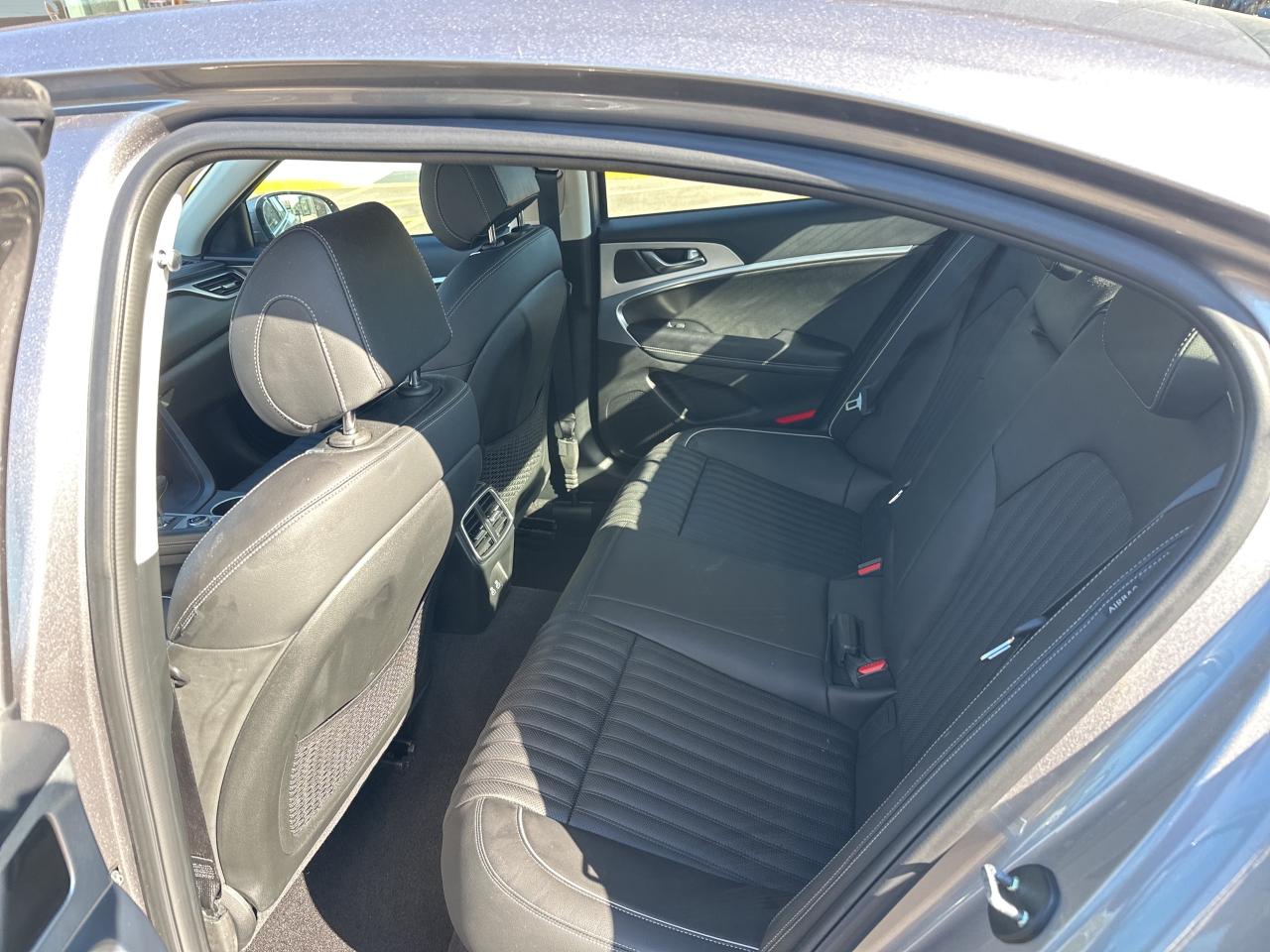 2024 Genesis G70 2.5T Advanced AWD Photo