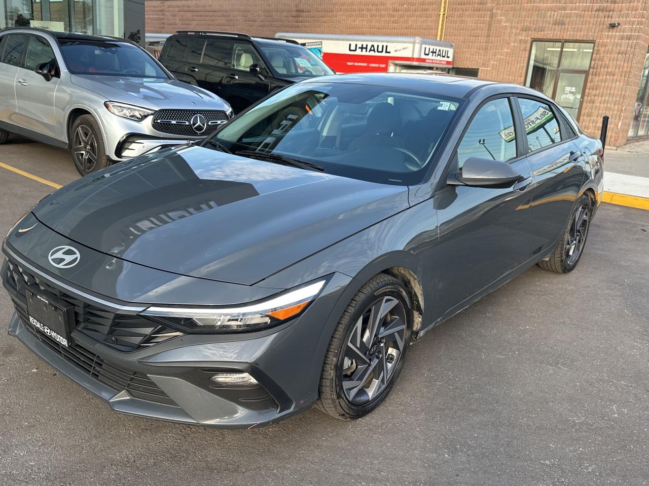 2025 Hyundai Elantra Preferred IVT w-Tech Pkg   Starting from 4.49% OAC Photo