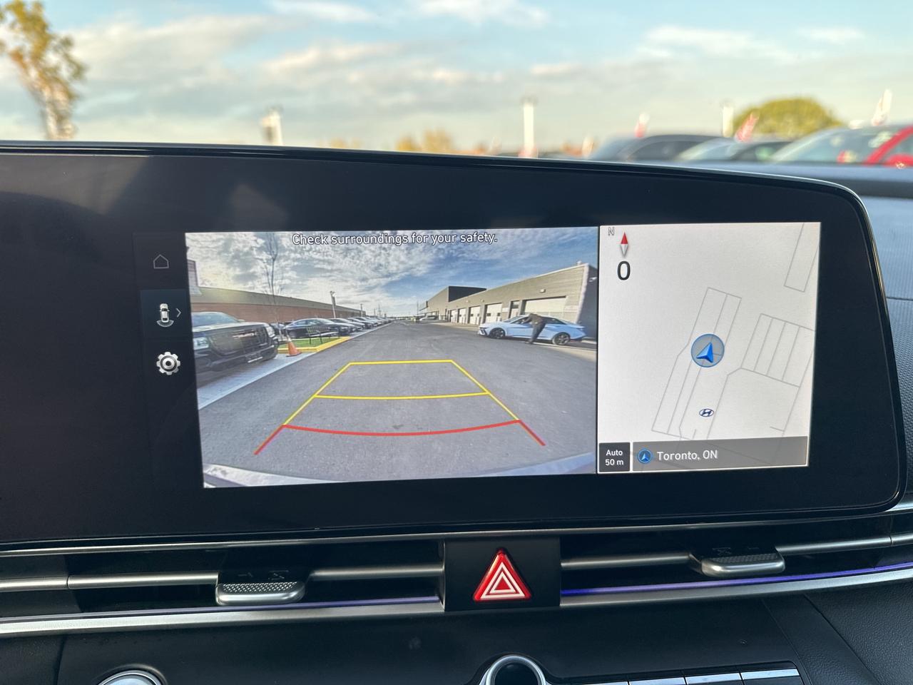 2025 Hyundai Elantra Preferred IVT w-Tech Pkg   Starting from 4.69% OAC Photo