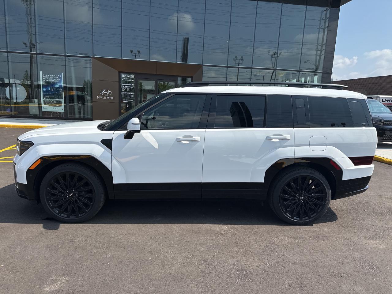 2024 Hyundai Santa Fe Ultimate Calligraphy AWD w-Beige Interior Photo