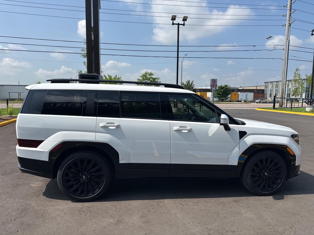 2024 Hyundai Santa Fe Ultimate Calligraphy AWD w-Beige Interior Photo