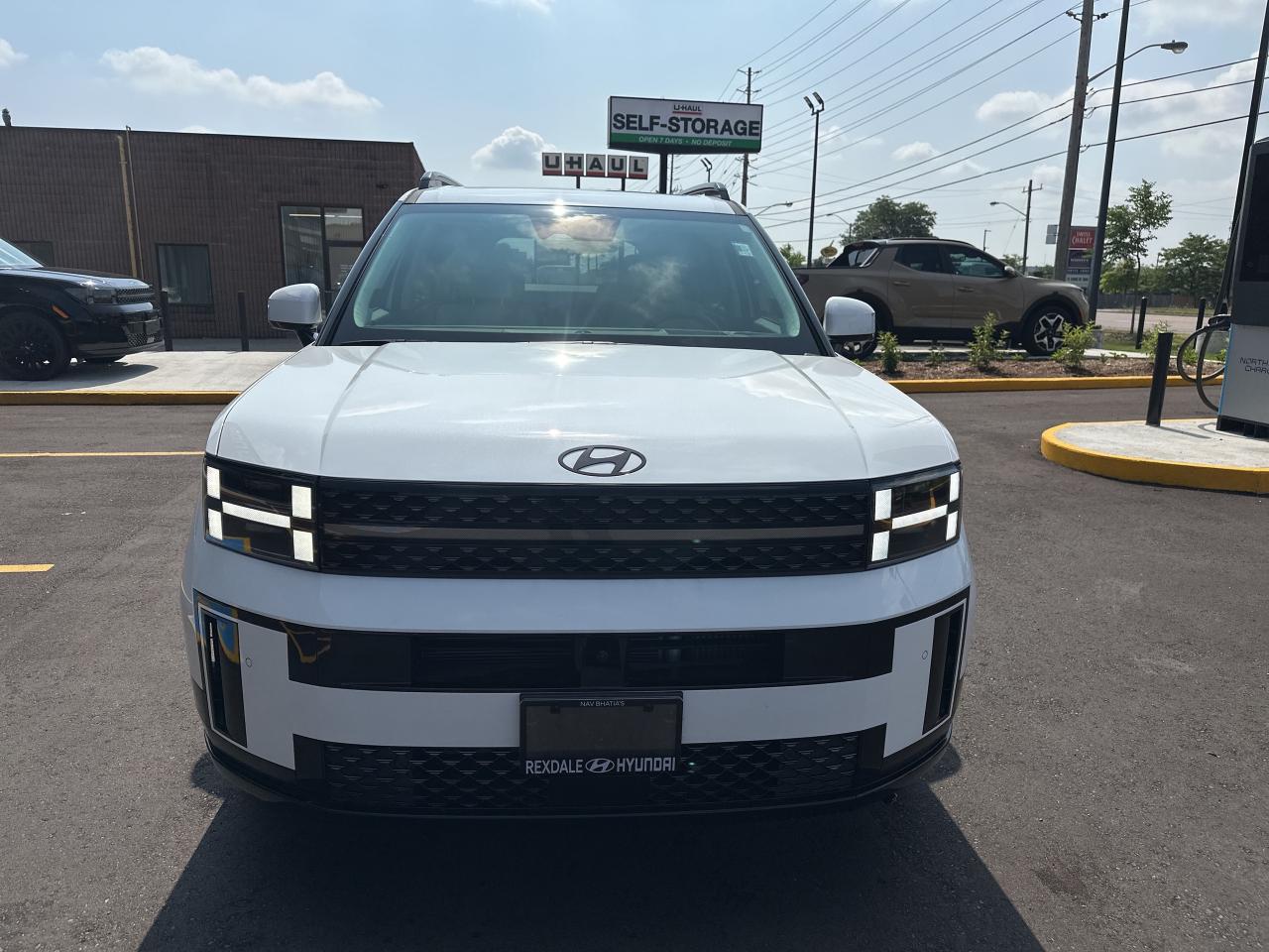 2024 Hyundai Santa Fe Ultimate Calligraphy AWD w-Beige Interior Photo