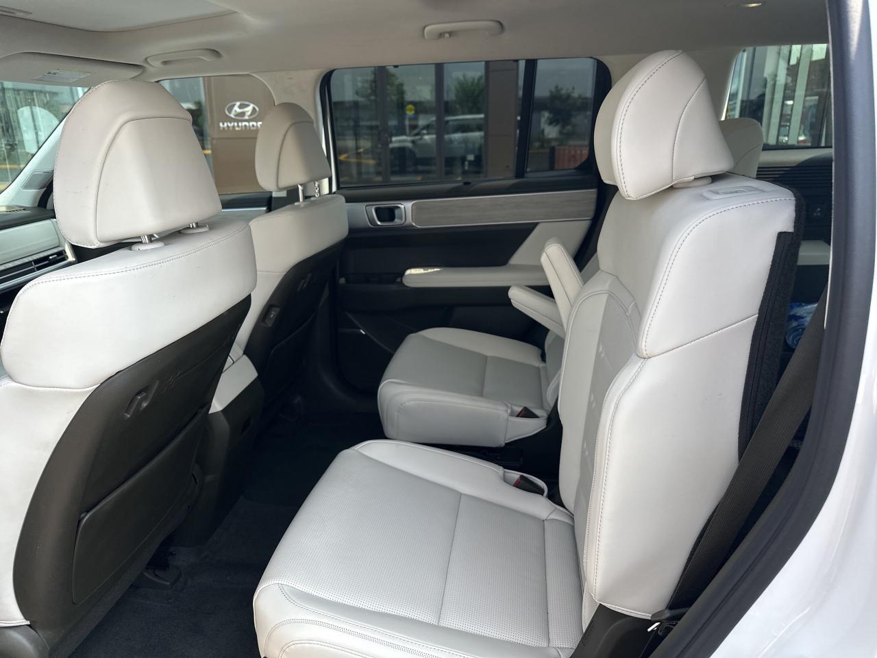 2024 Hyundai Santa Fe Ultimate Calligraphy AWD w-Beige Interior Photo