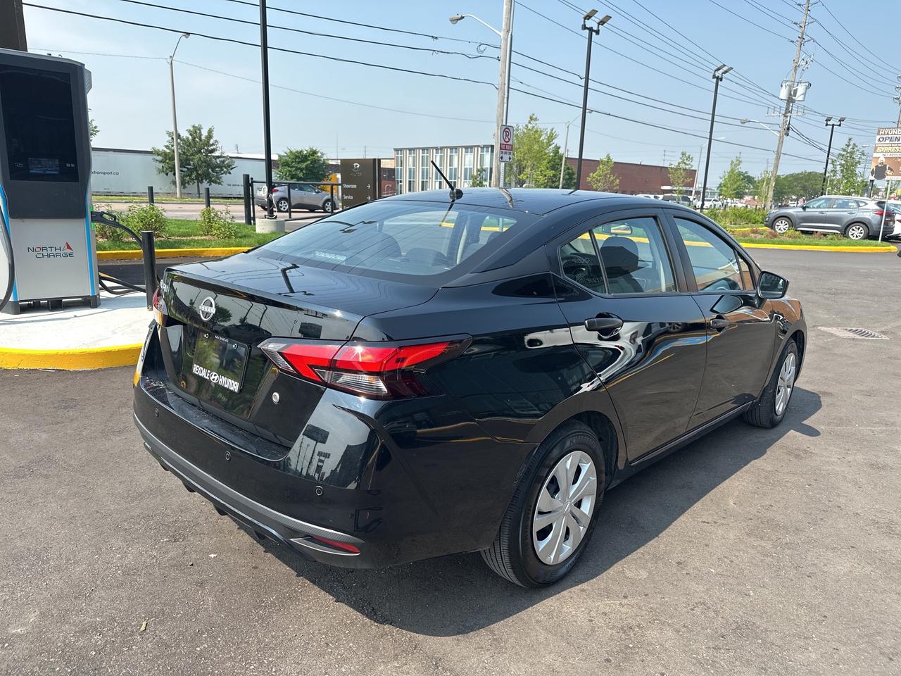 2024 Nissan Versa S CVT Photo