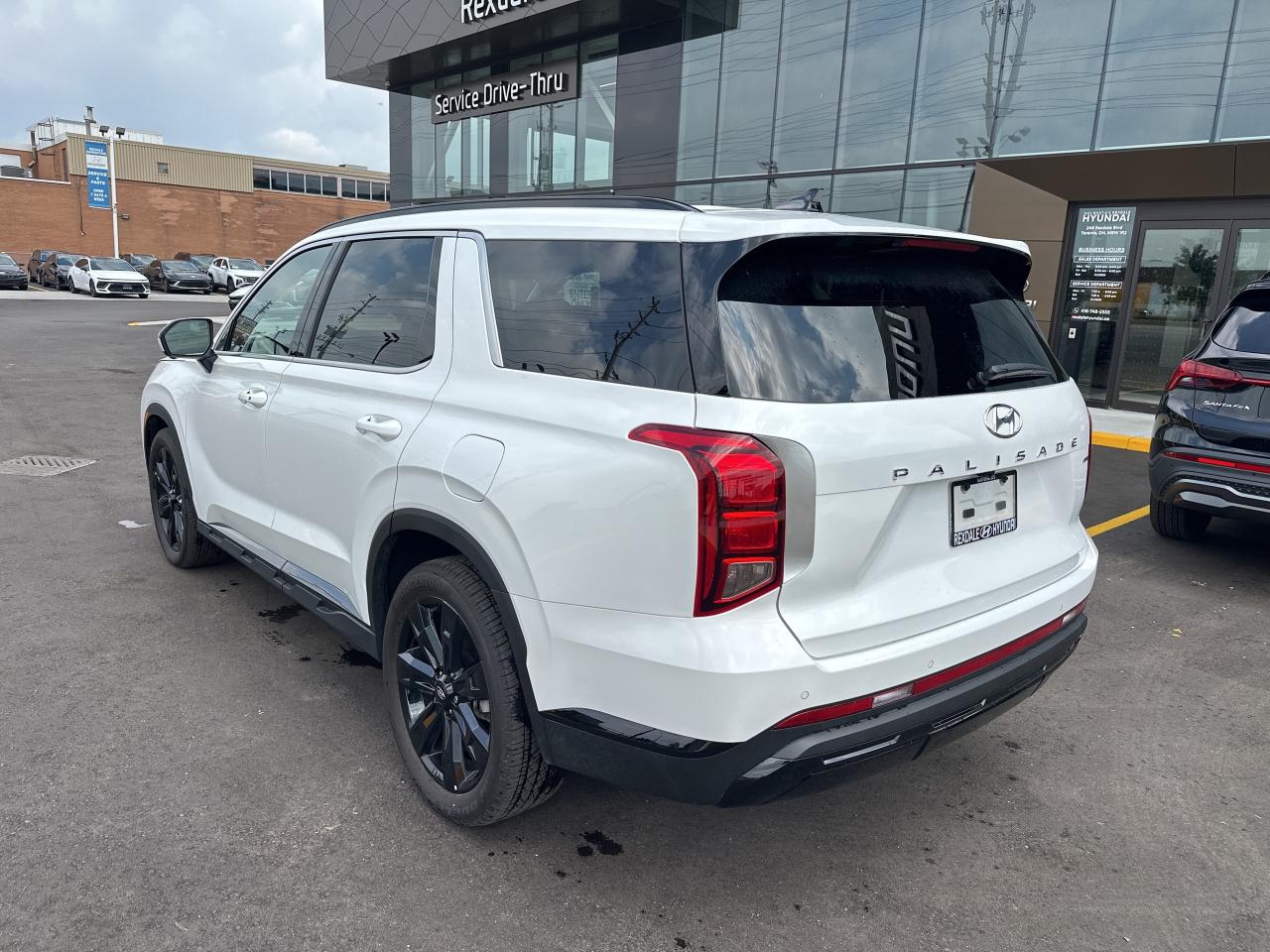 2024 Hyundai PALISADE Urban 7-Passenger AWD   Starting from 5.29% OAC Photo4