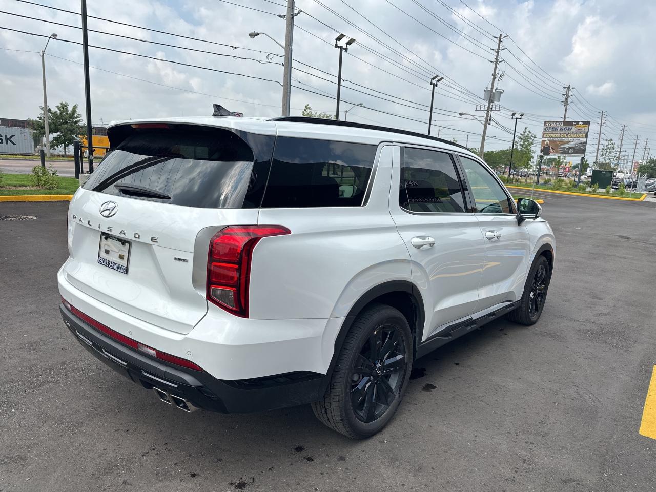 2024 Hyundai PALISADE Urban 7-Passenger AWD   Starting from 5.29% OAC Photo