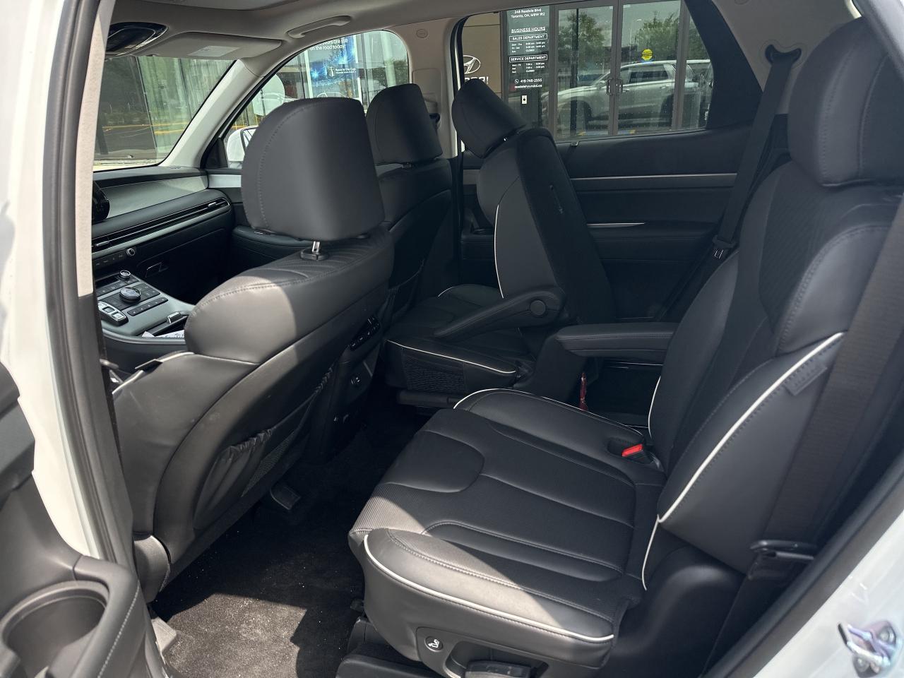 2024 Hyundai PALISADE Urban 7-Passenger AWD   Starting from 5.29% OAC Photo