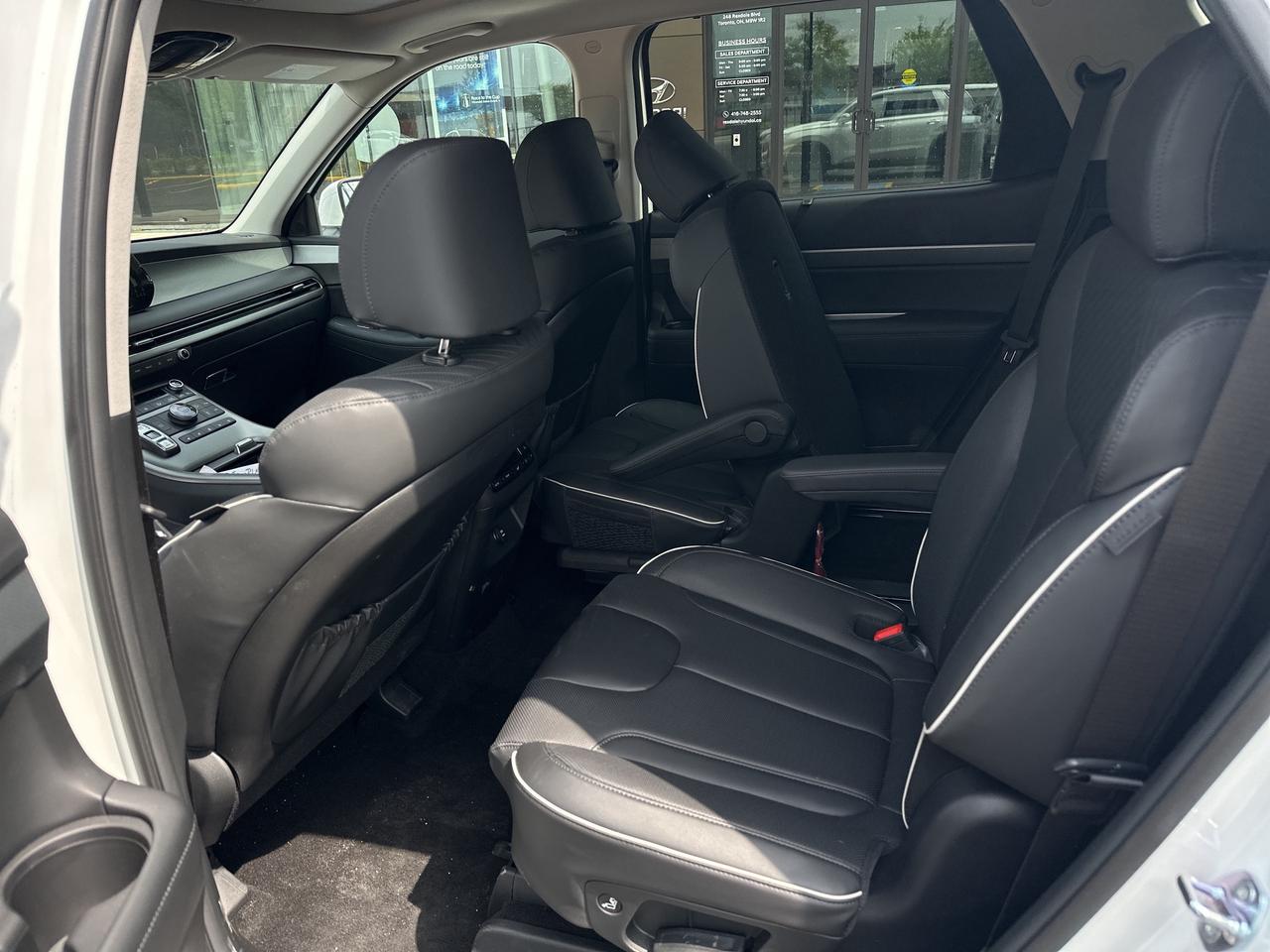 2024 Hyundai PALISADE Urban 7-Passenger AWD   Starting from 5.29% OAC Photo