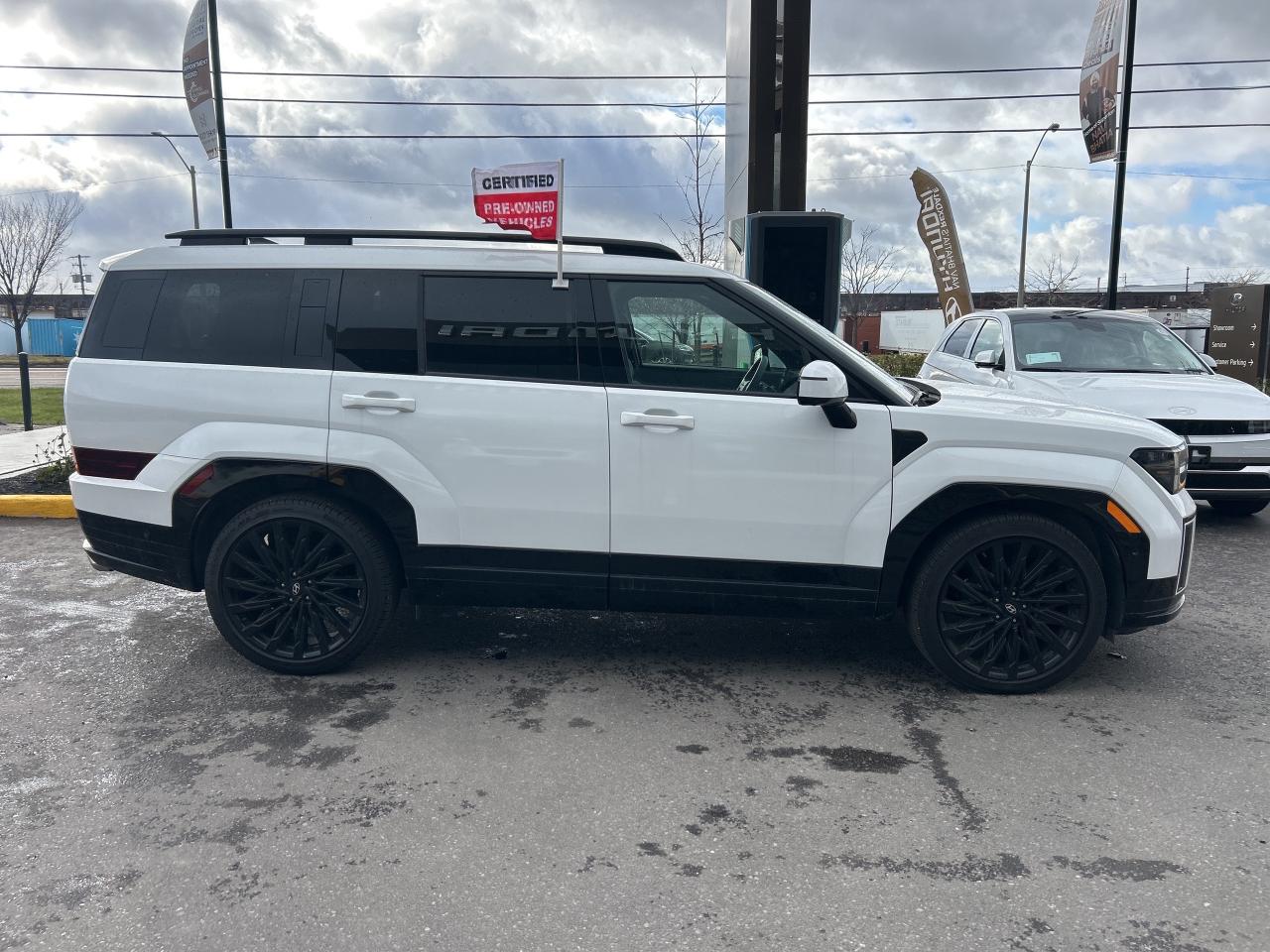 2025 Hyundai Santa Fe Ultimate Calligraphy AWD   Starting from 5.29% OAC Photo