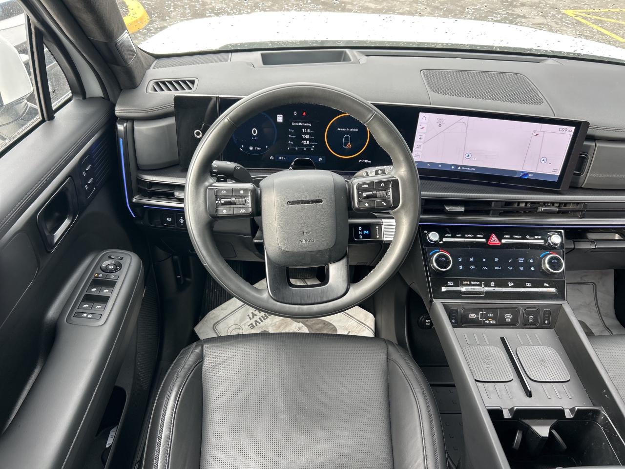 2025 Hyundai Santa Fe Ultimate Calligraphy AWD   Starting from 5.29% OAC Photo