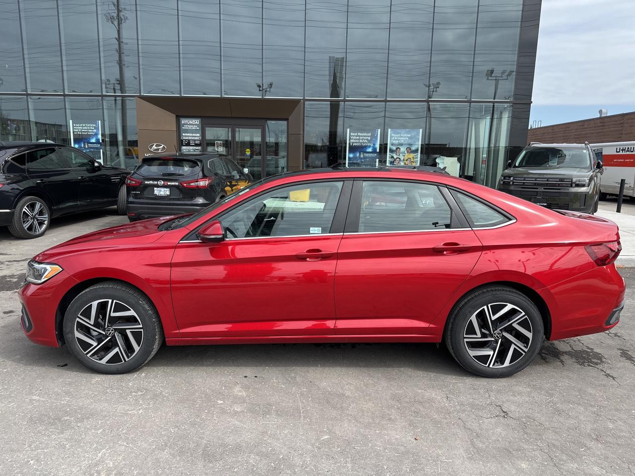 2024 Volkswagen Jetta Highline Auto   CLEAN CAR FAX Photo