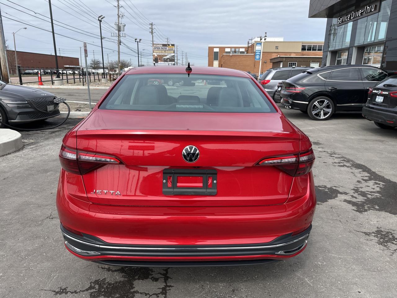 2024 Volkswagen Jetta Highline Auto   CLEAN CAR FAX   ONE OWNER Photo