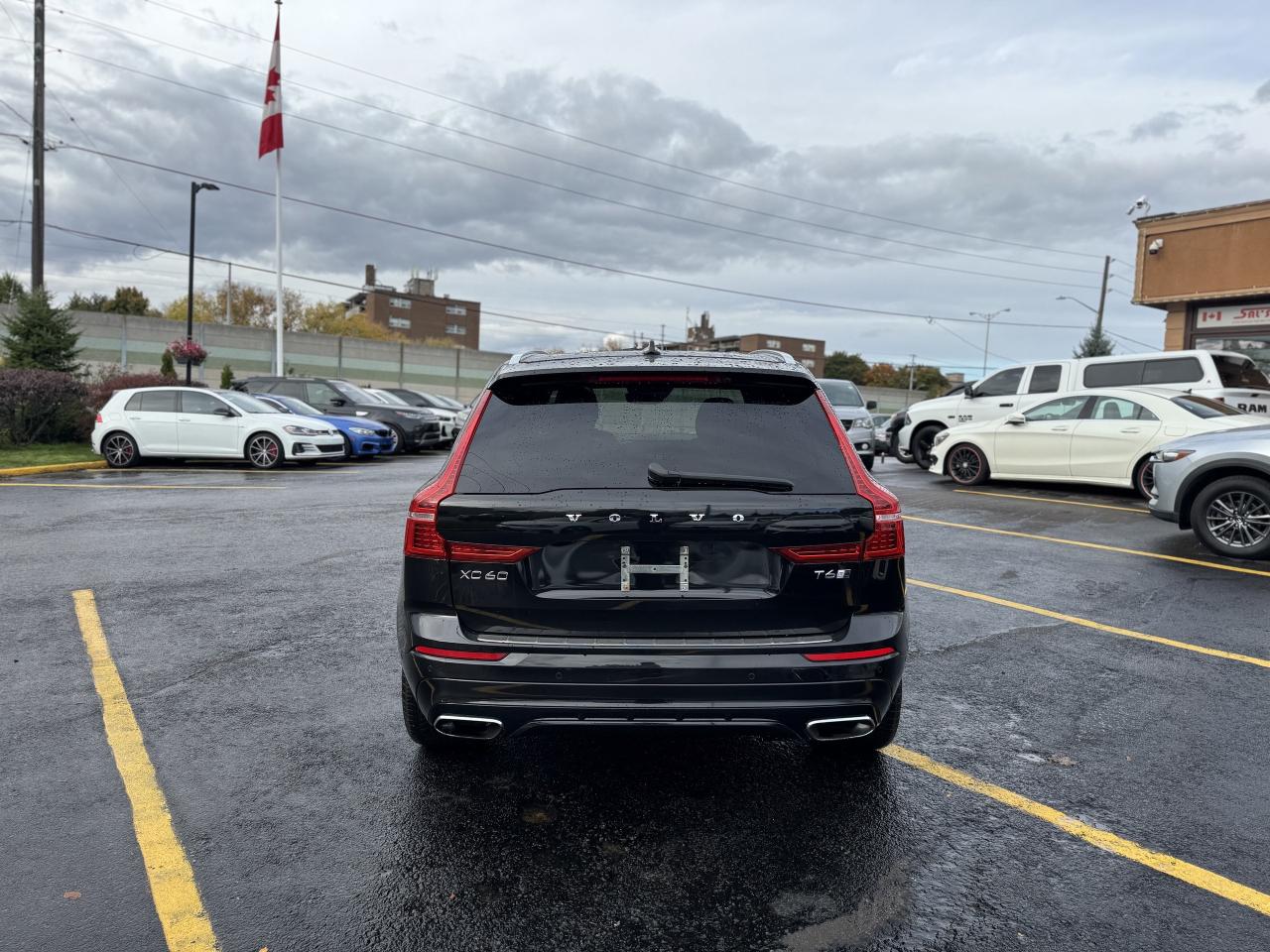 2019 Volvo XC60 T6 AWD R-Design   0 Accidents Photo