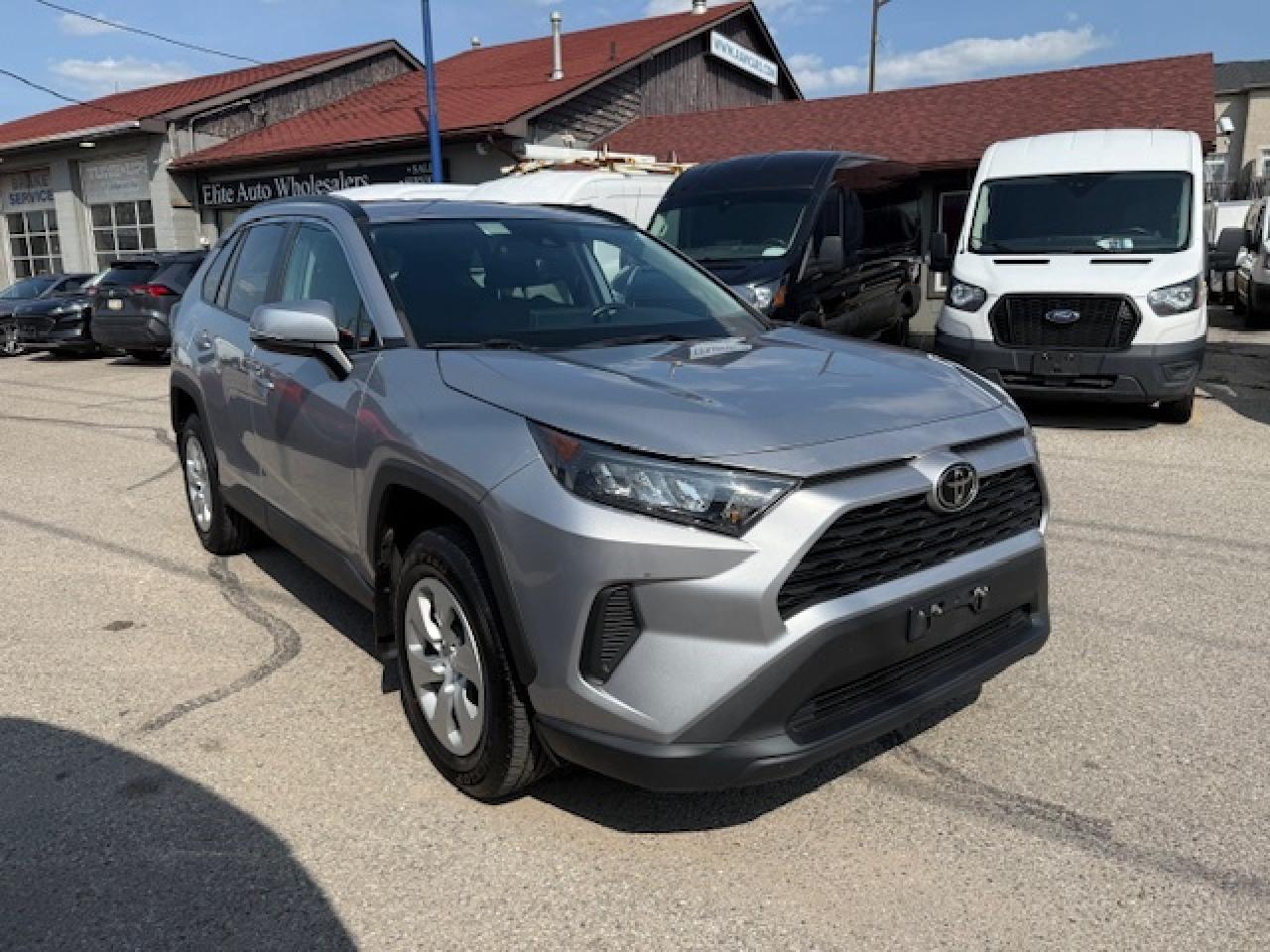 2021 Toyota RAV4 LE AWD Photo