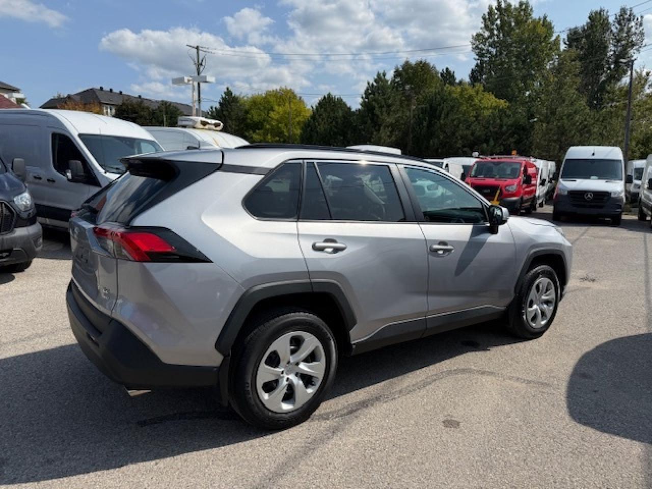 2021 Toyota RAV4 LE AWD Photo