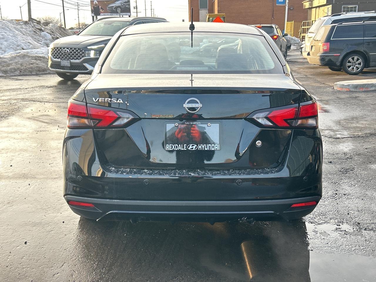 2024 Nissan Versa S CVT   CLEAN CAR FAX Photo