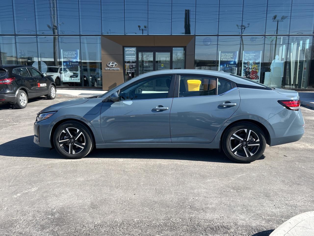 2024 Nissan Sentra SV CVT   CLEAN CAR FAX Photo