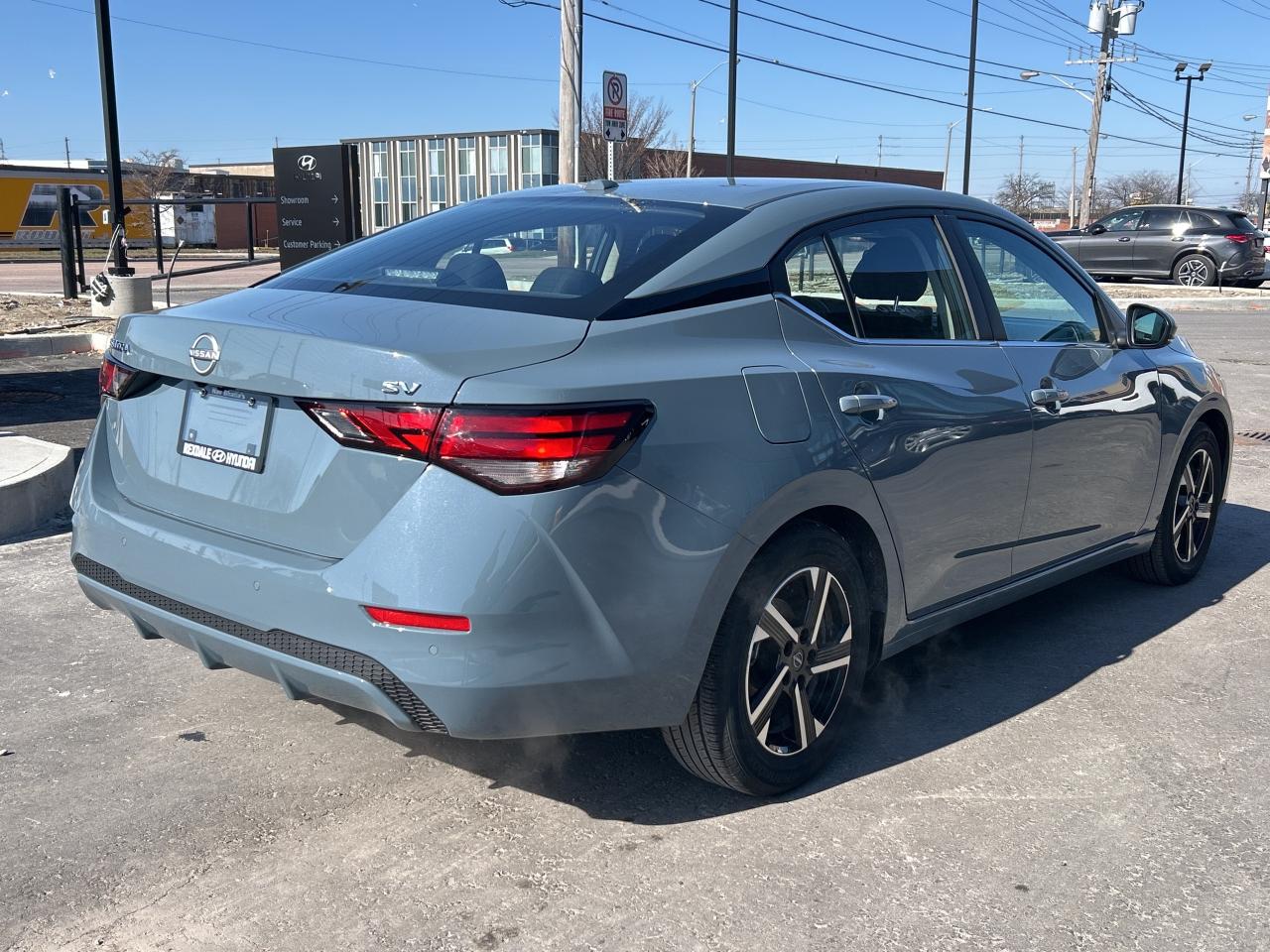 2024 Nissan Sentra SV CVT   CLEAN CAR FAX Photo