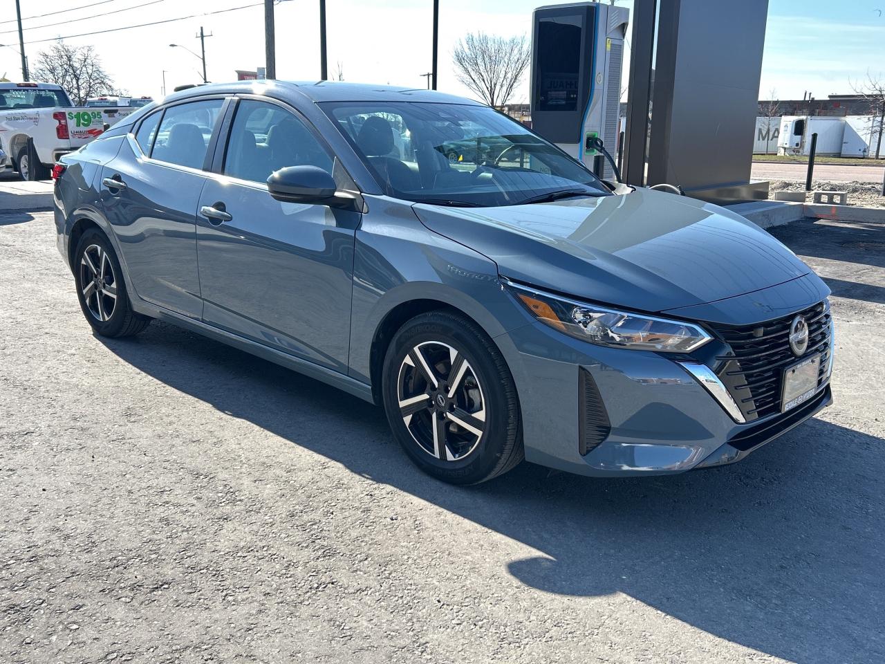 2024 Nissan Sentra SV CVT   CLEAN CAR FAX Photo