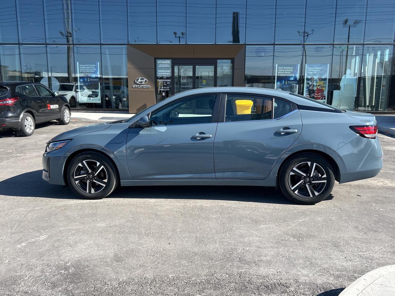 2024 Nissan Sentra SV CVT   CLEAN CAR FAX Photo