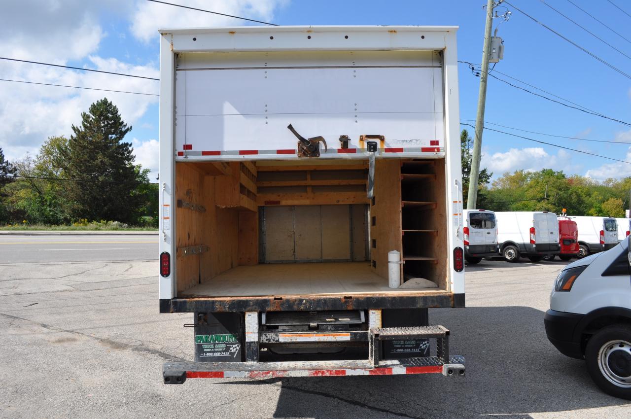 2019 Ford Econoline 3 Passenger/ High Box / Free Two Year Warranty / Photo