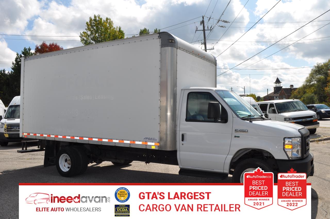 2019 Ford Econoline 3 Passenger/ High Box / Free Two Year Warranty / Photo0