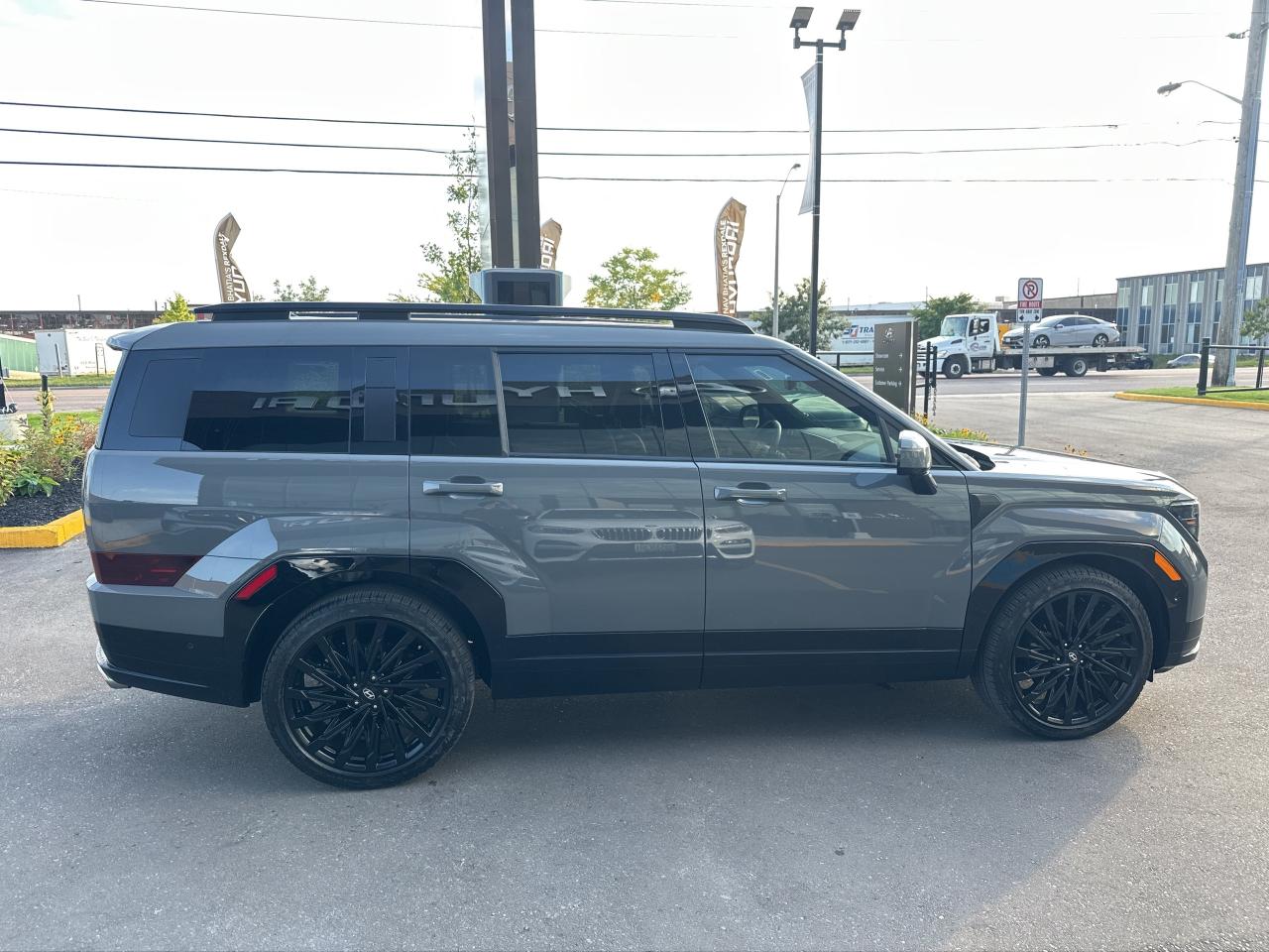 2024 Hyundai Santa Fe Ultimate Calligraphy AWD   Starting from 5.29% OAC Photo